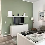Salvia Ii Exklusiv & Smart & Terrasse Ii Dein City-apartment *